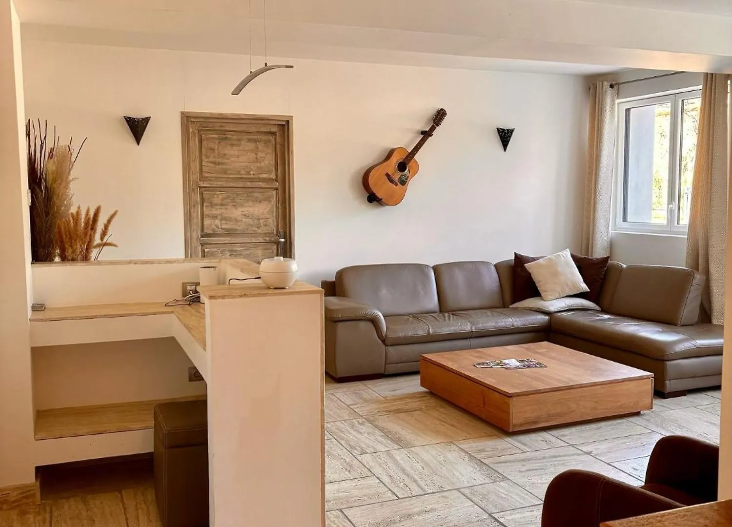 Country house Le Mas Des Mirabelles Cabannes